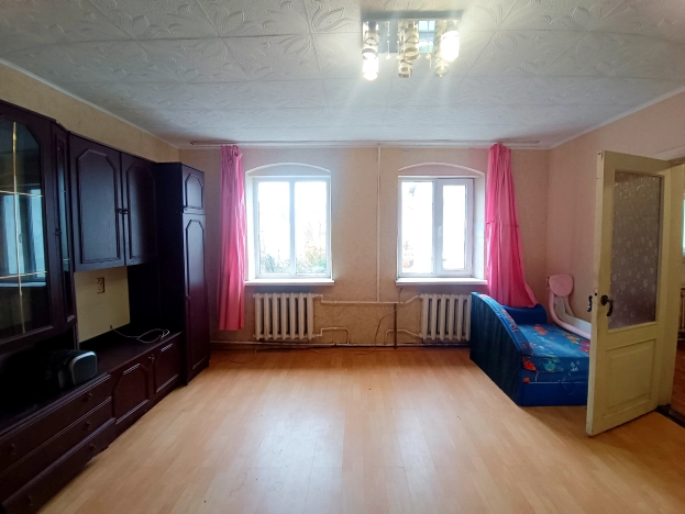 Купить однокомнатную квартиру на улице Олимпийская в Калининградской области. Вариант № 4007199, 9, площадь -  квм, цена 2600000 рублей