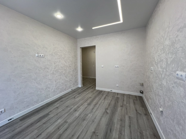 Купить однокомнатную квартиру в Амурской области. Вариант № 7632452, 3, площадь -  квм, цена 6300000 рублей