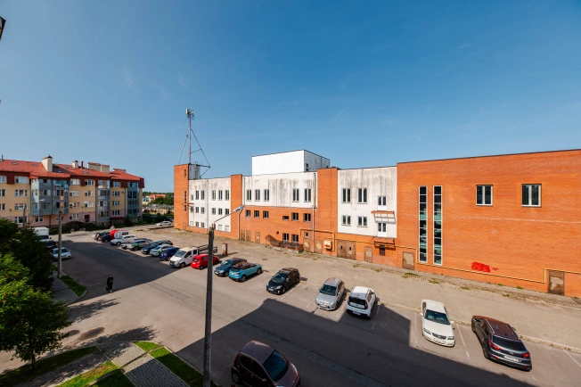 Купить трехкомнатную квартиру у метро Горьковская в Санкт-Петербурге. Вариант № 44898, 30, площадь -  квм, цена 19450000 рублей