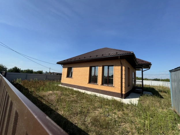 Купить дом в Москве. Вариант № 120, 7, площадь - квм, цена 7695000 рублей