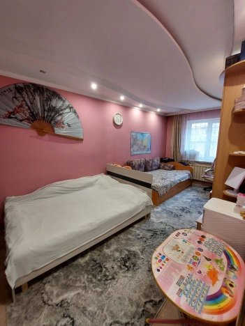 Купить квартиру на вторичке на улице Красных Коммунаров в Чите. Вариант № 6030, 8, площадь -  квм, цена 8800000 рублей