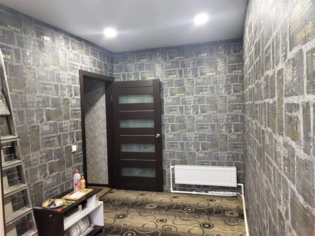 Купить многокомнатную квартиру на улице Строителей в Пензенской области. Вариант № 18024, 14, площадь -  квм, цена 2000000 рублей