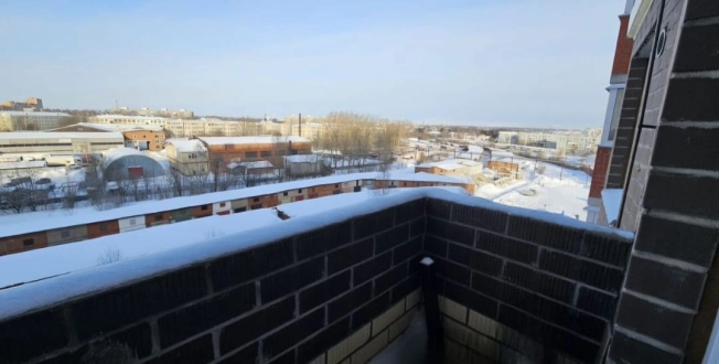 Купить однокомнатную квартиру на улице Заводская в Вологодской области. Вариант № 25796, 2, площадь -  квм, цена 3150000 рублей