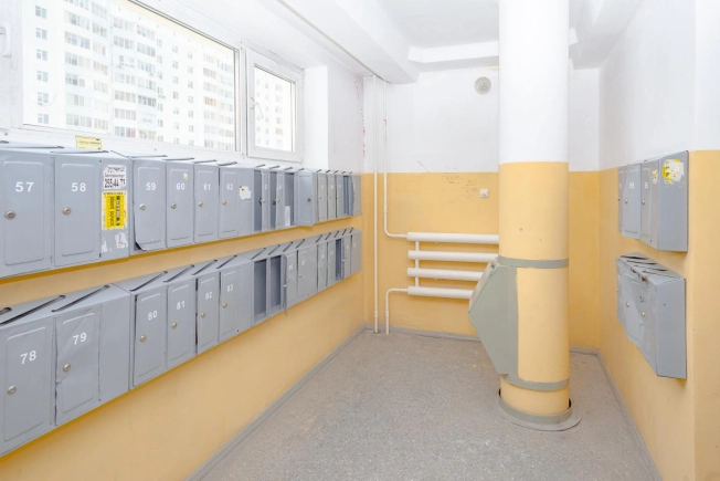 Купить двухкомнатную квартиру на вторичке на улице Гребенщикова в Новосибирске. Вариант № 8031942, 25, площадь -  квм, цена 6000000 рублей