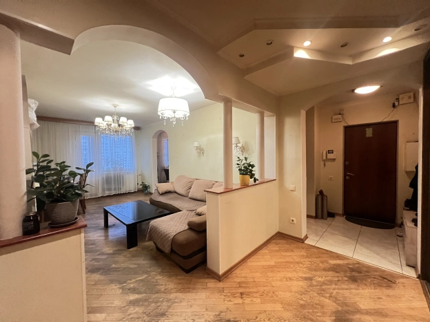 Купить квартиру на улице Ленинский проспект в Москве. Вариант № 7986989, 3, площадь -  квм, цена 21999000 рублей