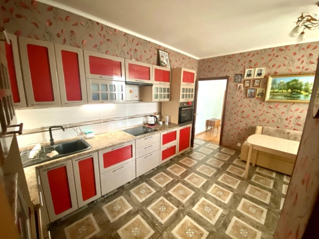 Купить двухкомнатную квартиру в Одинцове. Вариант № 3779559, 7, площадь -  квм, цена 12500000 рублей