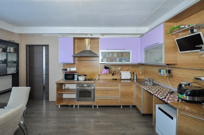 Купить четырехкомнатную квартиру в Новосибирской области. Вариант № 6881513, 2, площадь -  квм, цена 10400000 рублей