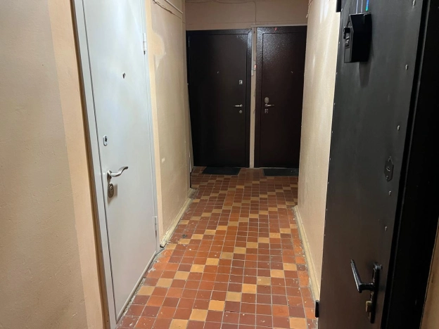 Купить квартиру в Москве. Вариант № 10419760, 31, площадь -  квм, цена 27200000 рублей