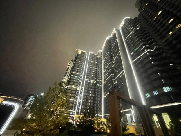 Купить двухкомнатную квартиру на улице Рождественская в Москве. Вариант № 10834599, 4, площадь -  квм, цена 65000000 рублей