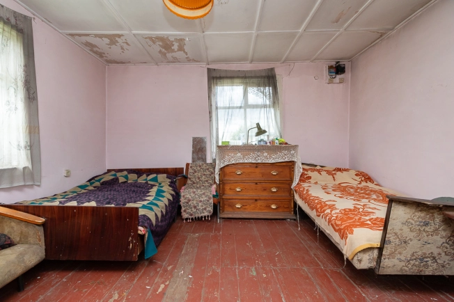 Купить дом в Омске. Вариант № 10582, 7, площадь -  квм, цена 360000 рублей