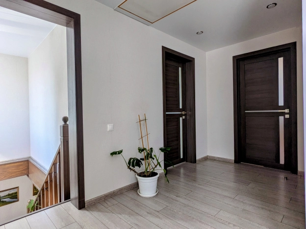 Купить дом на улице Жуковского в Новосибирске. Вариант № 1367950, 15, площадь -  квм, цена 15180000 рублей