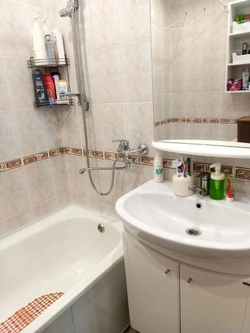 Купить квартиру на улице Сибиряков-Гвардейцев в Новосибирске. Вариант № 951305, 7, площадь -  квм, цена 7350000 рублей