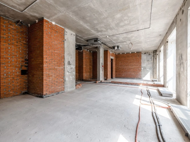 Купить квартиру в Москве. Вариант № 9330076, 3, площадь -  квм, цена 180000000 рублей