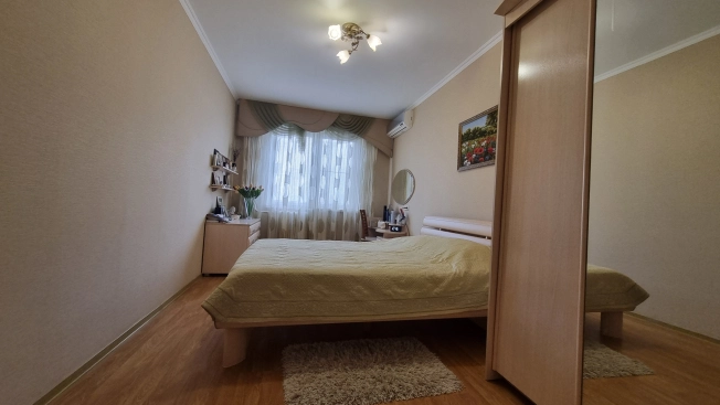 Купить трехкомнатную квартиру на улице Новороссийское шоссе в Краснодарском крае. Вариант № 36105, 11, площадь -  квм, цена 11599000 рублей