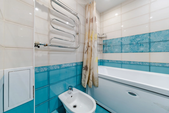 Купить многокомнатную квартиру в Ленинградской области. Вариант № 44934, 31, площадь - квм, цена 13900000 рублей