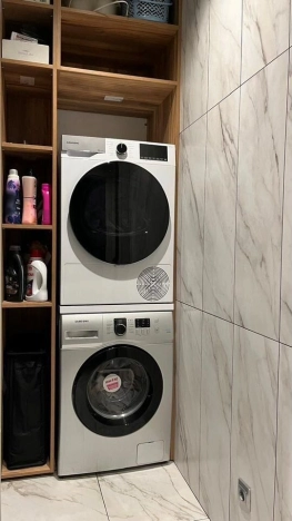 Купить трехкомнатную квартиру в районе Приморский в Санкт-Петербурге. Вариант № 34819, 23, площадь -  квм, цена 36000000 рублей