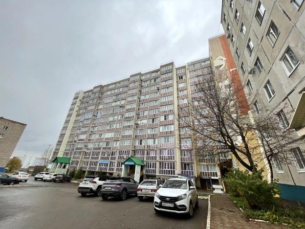 Купить трехкомнатную квартиру в Республике Башкортостан. Вариант № 7686935, 17, площадь -  квм, цена 6200000 рублей