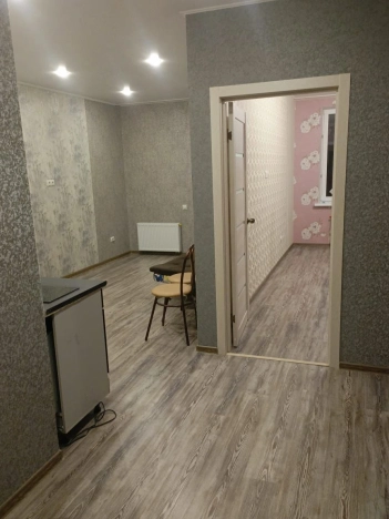 Снять квартиру в Тобольске. Вариант № 9499891, 4, площадь -  квм, цена 40000 рублей