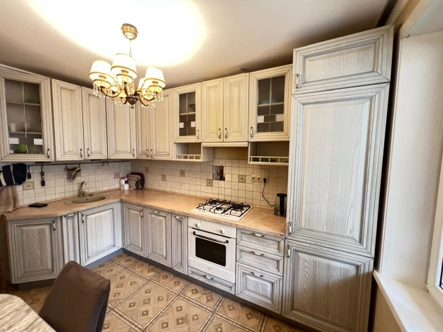 Купить трехкомнатную квартиру в Московской области. Вариант № 8856001, 2, площадь - квм, цена 8500000 рублей