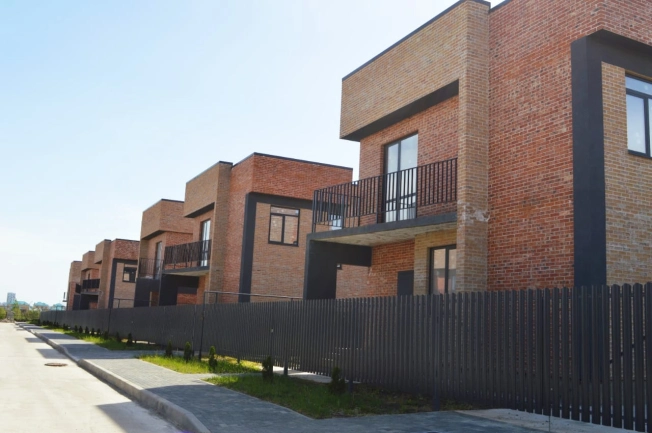 Купить дом на улице Карла Маркса в Краснодаре. Вариант № 17233, 2, площадь -  квм, цена 14000000 рублей