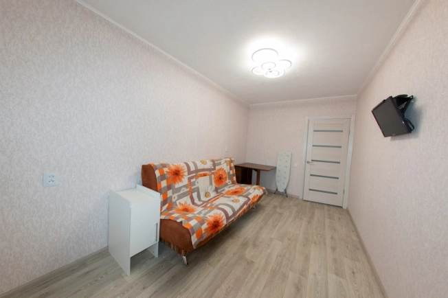 Снять двухкомнатную квартиру на улице Белоконской в Владимире. Вариант № 9160331, 9, площадь -  квм, цена 30000 рублей