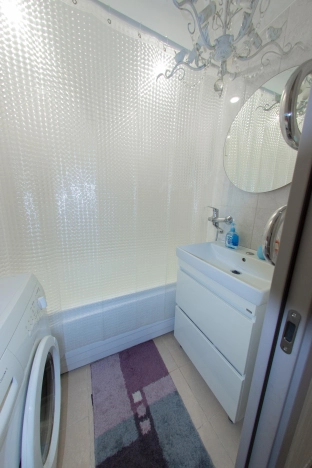 Купить трехкомнатную квартиру на вторичке в Владимирской области. Вариант № 8894919, 21, площадь - квм, цена 5950000 рублей