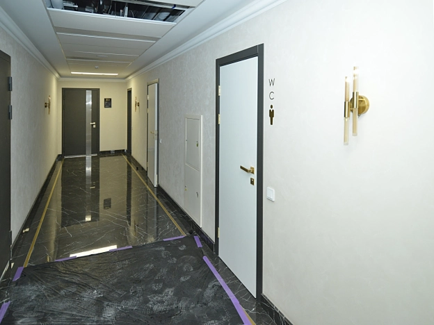 Купить четырехкомнатную квартиру в районе Октябрьский в Новосибирске. Вариант № 19177, 36, площадь -  квм, цена 25650000 рублей