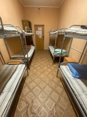 Снять коммерческую недвижимость в Тобольске. Вариант № 10293, 2, площадь -  квм, цена 700 рублей