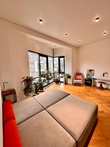 Купить трехкомнатную квартиру у метро Пятницкое шоссе в Химках. Вариант № 5523072, 0, площадь -  квм, цена 49000000 рублей