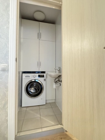 Купить квартиру в Москве. Вариант № 8529258, 5, площадь -  квм, цена 24500000 рублей