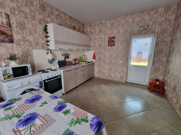 Купить таунхаус в Новороссийске. Вариант № 8113733, 2, площадь -  квм, цена 6200000 рублей