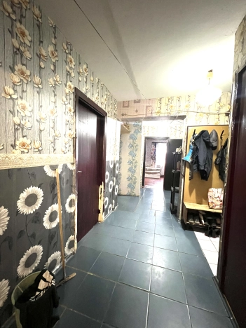 Купить четырехкомнатную квартиру в Калининграде. Вариант № 9572945, 15, площадь -  квм, цена 4990000 рублей