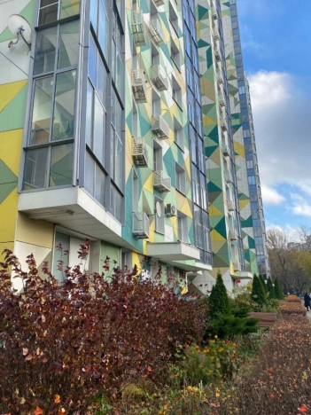 Купить квартиру в Москве. Вариант № 8364010, 35, площадь -  квм, цена 20900000 рублей