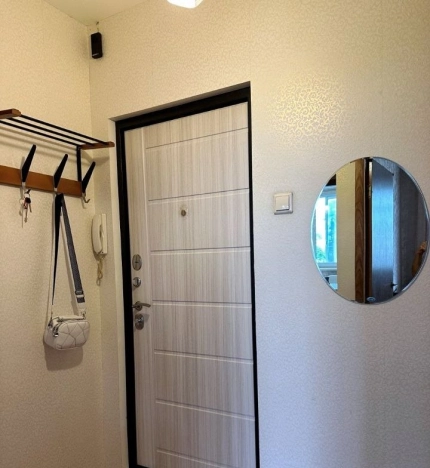 Купить квартиру в Москве. Вариант № 8915626, 14, площадь -  квм, цена 9999999 рублей