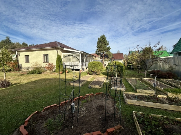 Купить дом в Москве. Вариант № 6697170, 9, площадь -  квм, цена 15000000 рублей