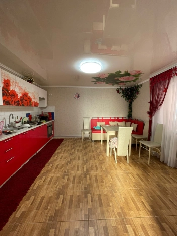 Купить дом в Судаке. Вариант № 11593, 20, площадь -  квм, цена 12400000 рублей