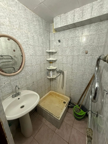 Купить квартиру в Москве. Вариант № 10126376, 8, площадь -  квм, цена 13200000 рублей