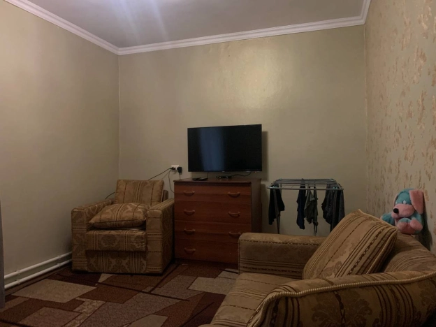 Купить двухкомнатную квартиру на улице переулок Николая Липового в Бийске. Вариант № 3947557, 5, площадь -  квм, цена 2150000 рублей