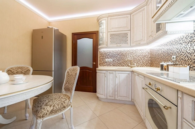 Купить двухкомнатную квартиру в Санкт-Петербурге. Вариант № 10394471, 2, площадь -  квм, цена 17550000 рублей