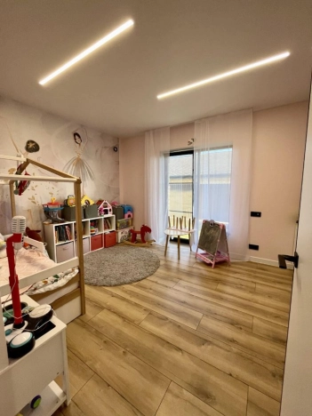 Купить дом в районе Дзержинский в Волгограде. Вариант № 8432, 14, площадь -  квм, цена 23500000 рублей