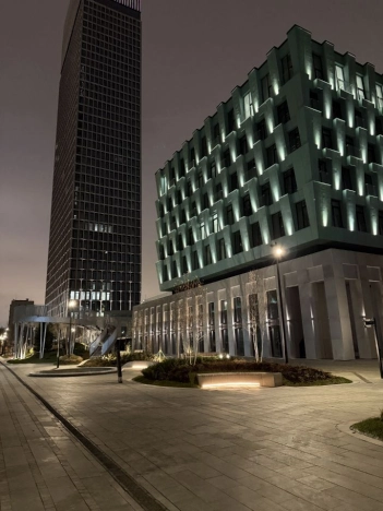 Купить квартиру в Москве. Вариант № 10030882, 19, площадь -  квм, цена 51000000 рублей