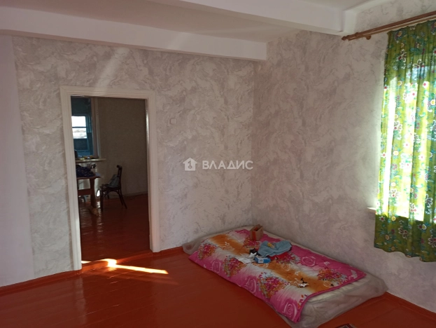 Купить дом в Иркутской области. Вариант № 9217305, 4, площадь -  квм, цена 4100000 рублей