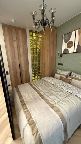 Купить квартиру в Москве. Вариант № 10625358, 17, площадь -  квм, цена 50000000 рублей