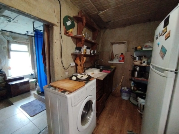 Купить дом на улице Зелёная в Белгородской области. Вариант № 1664618, 6, площадь -  квм, цена 1300000 рублей