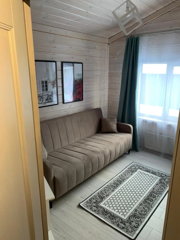 Купить дом в Санкт-Петербурге. Вариант № 5476714, 32, площадь -  квм, цена 7900000 рублей