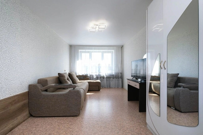 Купить трехкомнатную квартиру в Новосибирске. Вариант № 8980264, 9, площадь -  квм, цена 7200000 рублей