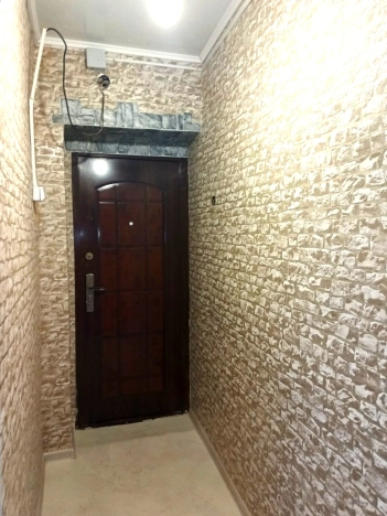 Купить однокомнатную квартиру в Республике Карелия. Вариант № 347519, 6, площадь -  квм, цена 1200000 рублей