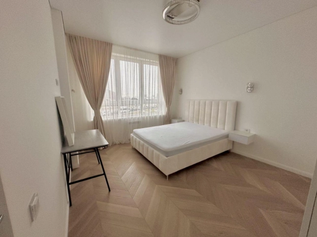 Купить квартиру в Москве. Вариант № 10434894, 14, площадь -  квм, цена 21000000 рублей