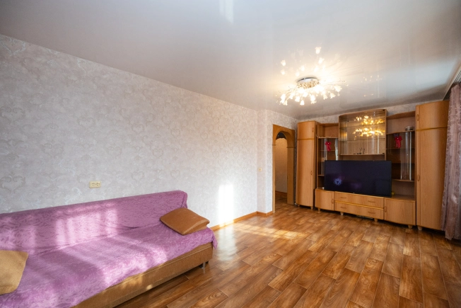 Купить трехкомнатную квартиру в Амурской области. Вариант № 7679591, 11, площадь -  квм, цена 6000000 рублей