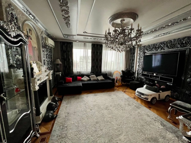 Купить квартиру на улице Ленинский проспект в Москве. Вариант № 32185, 22, площадь -  квм, цена 89500000 рублей